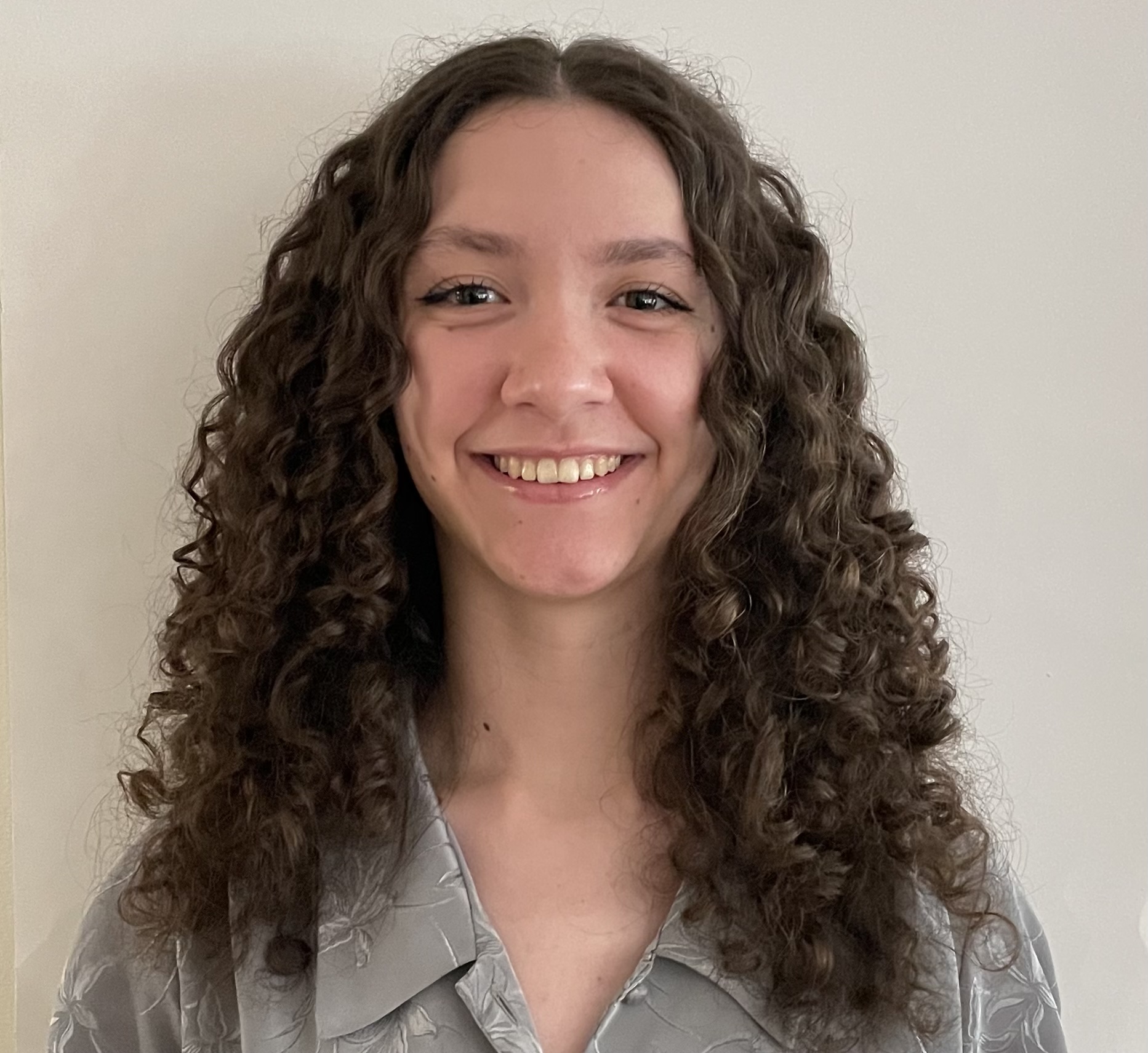 Headshot2.jpg