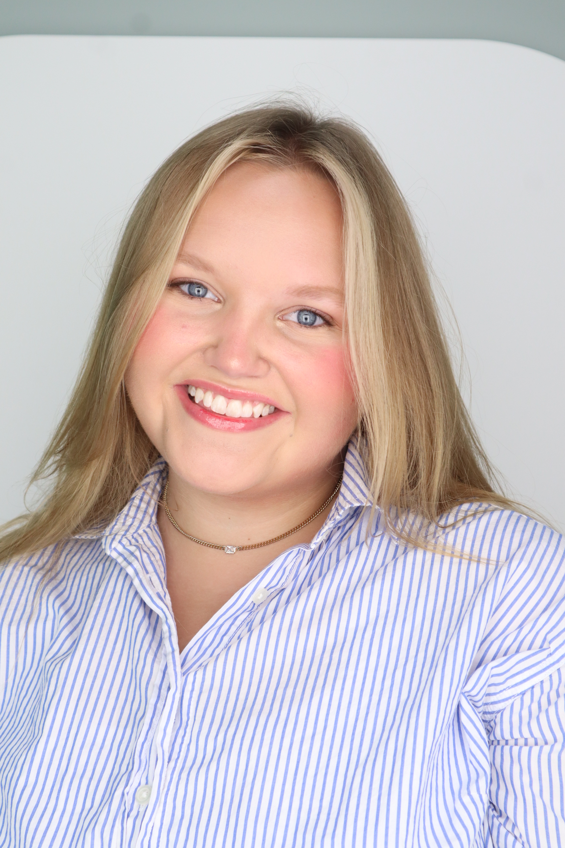 AllisonHogeUROPStudentPhoto.jpg